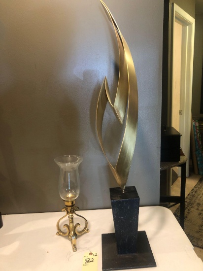 2 Decor Pieces