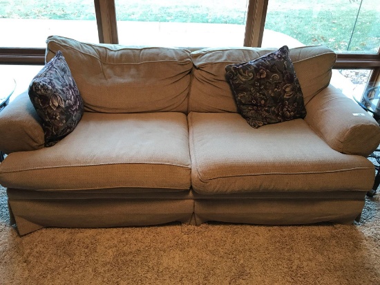 2 cushion Couch 86'' Long. NO SHIPPING AVAILABLE!