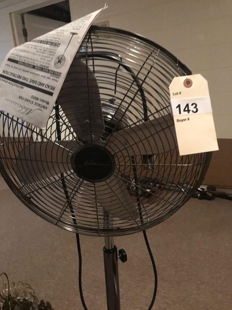Aloha Breeze Vintage Stand Fan No Shipping Available Online Auctions Proxibid