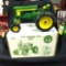 1/16 scale Ertl 1990 2-Cylinder Club Expo 720 Tractor w/Box