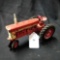 1/16 scale Ertl McCormick Farmall 460 Tractor w/Fast hitch