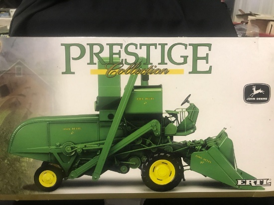 1/16 scale Ertl Prestige Collection JD 45 Combine, NIB
