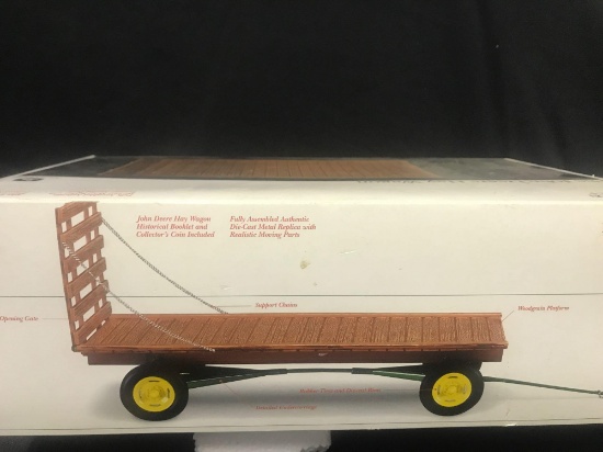 1/16 scale Ertl Precision Classics, JD Haywagon, w/Box