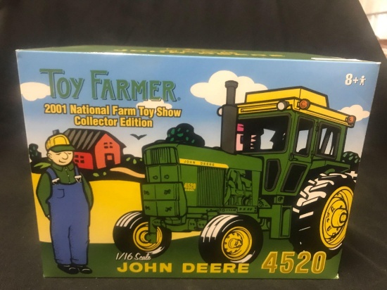1/16 scale Ertl 2001 National Farm Toy Show Collectors Edition JD 4520 Tractor, NIB