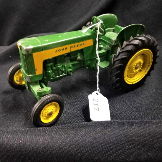 1/16 scale Ertl JD Tractor w/WF, Fenders and 3pt.