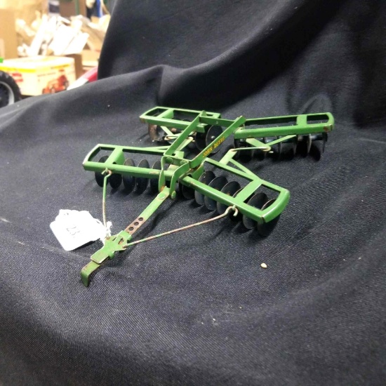 1/16 Tru-Scale JD Tandem Disc