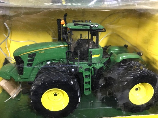 1/32 scale Ertl Prestige Collection JD 9330 4WD Tractor-Box states 1/16 scale
