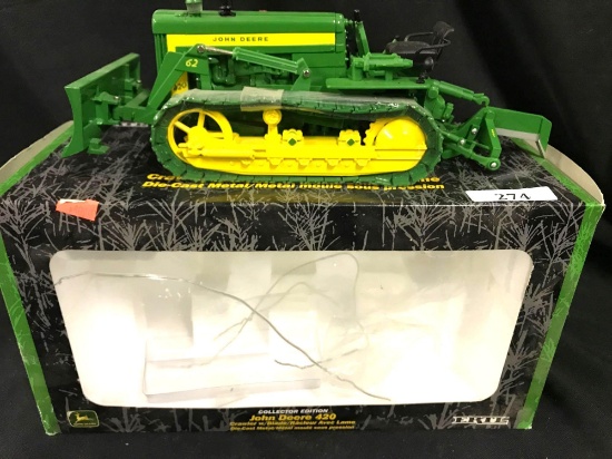1/16 scale Ertl Collector Edition JD 420 Crawler w/Box