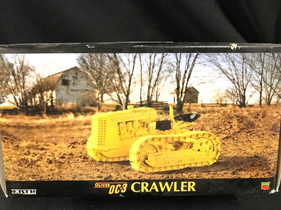 1/16 scale Ertl Oliver OC-3 Crawler, NIB