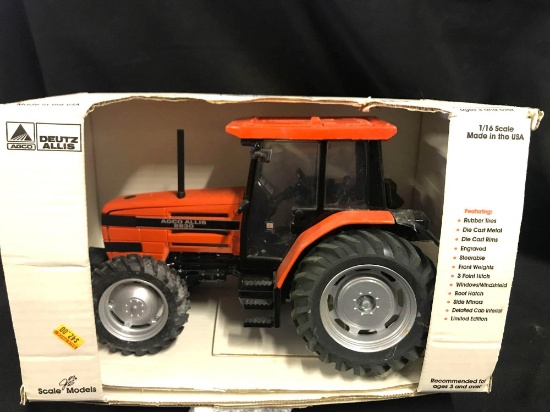 1/16 scale Ertl Agco Allis 8630 Tractor in Box