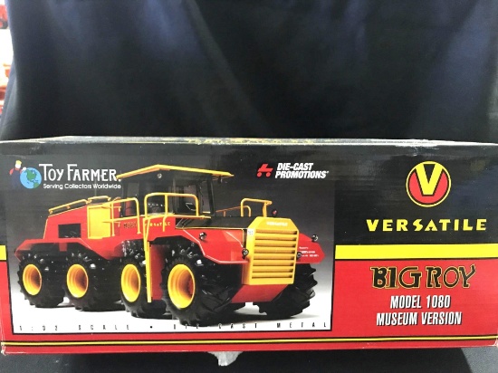 1/32 scale Die Cast Promotions Model 1080 Museum Version Versatile Big Roy Tractor, NIB