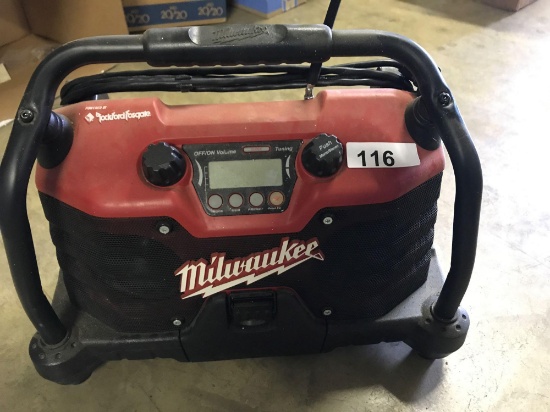 Milwaukee Work Radio. NO SHIPPING AVAILABLE ON THIS LOT!