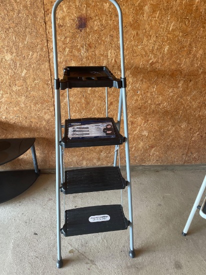 Costlco three step folding ladder.