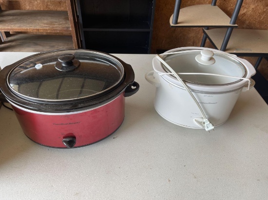 2 Hamilton Beach crockpots, West Bend peculator...coffee pot, Presto Poplite hot air popcorn