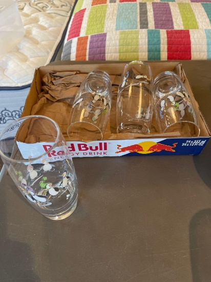 4 tall penguin design drinking glasses, set of penguin plates and accessories.... Shipping