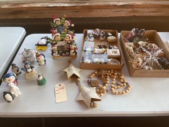 Assorted figurines, misc.