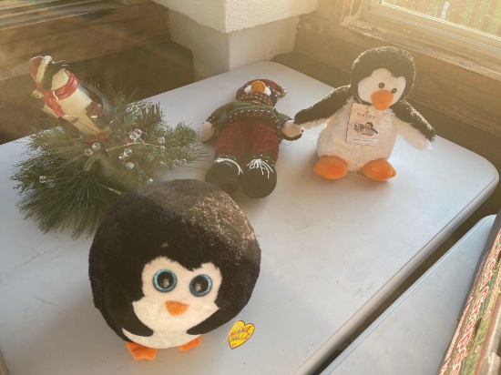 Assorted figurines