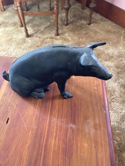 Cast iron pig piggy bank.... Shipping