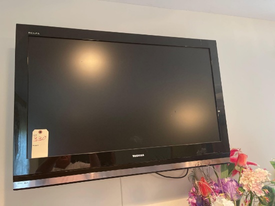 Toshiba Regza 42 inch color TV, does not include wall brackets.