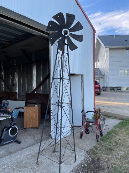 10' 8'' yard ornament windmill