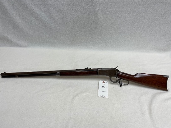 Winchester model 1892, 25-20 caliber. Year 1894. Antique rifle with octagon barrel. SN: 764724 Year