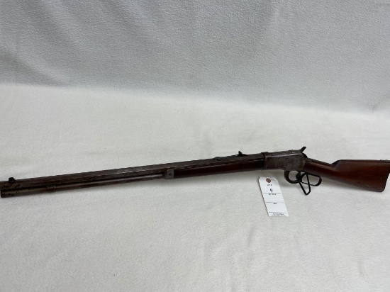 Winchester model 1892, 44-40 caliber. Year 1895, antique rifle, octagon barrel- rare Caliber. SN: