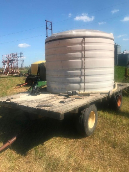 1750 gal. Poly Water Tank on West. gear, Pacer Pump, Mix Tank and Gas engine