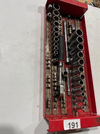 Snap-On...3/8'' SAE Sockets w/Ratchet
