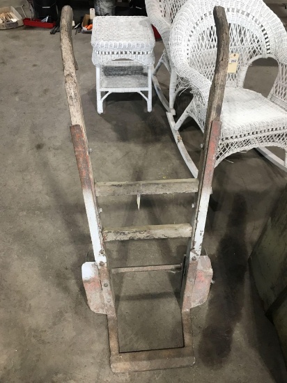2-Wheeled Feed Cart....NO SHIPPING AVAILABLE ON THIS LOT!