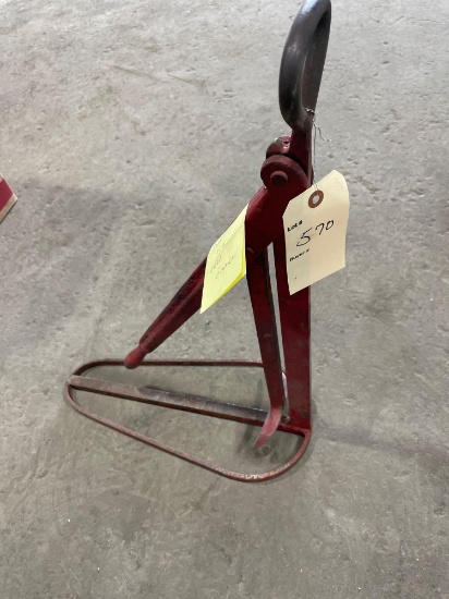 Small Tire Bead Breaker. NO SHIPPING AVAILABLE ON THIS LOT!