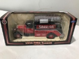 Snap-On 1/24 scale 1934 Ford Tanker, NIB