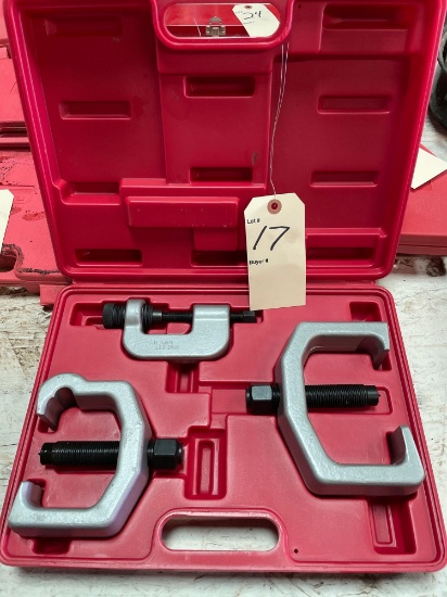 T & E Tools 3 pc. pulling set in case (new)... Shipping