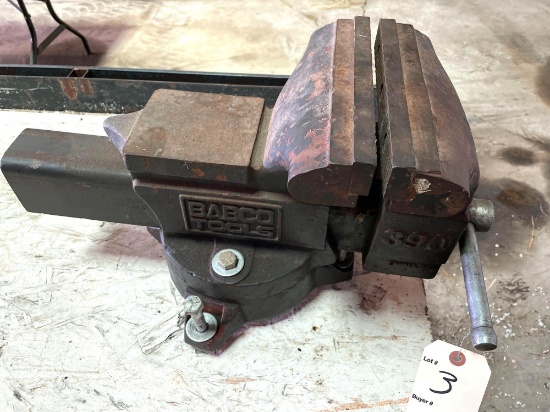 Babco tools 9'' heavy duty bench vise.