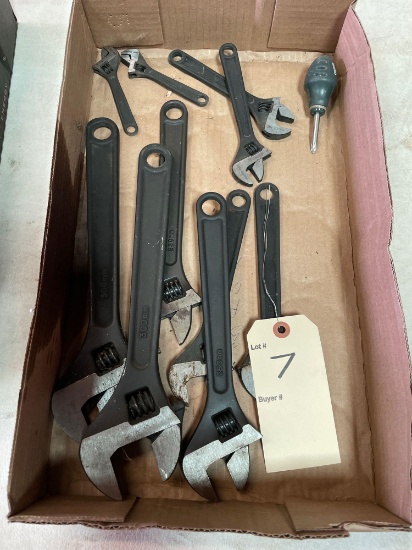 10 pc. crescent wrench set (new) Two of each size including 300 mm, 250 mm, 200 mm, 150 mm, and 100