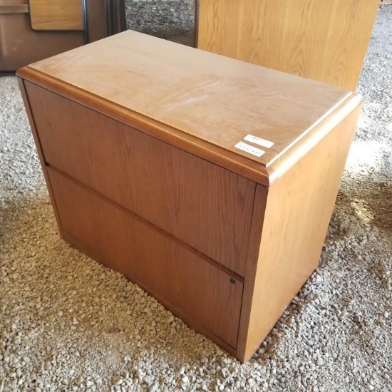 2 DRAWER WOOD FILING CABINET