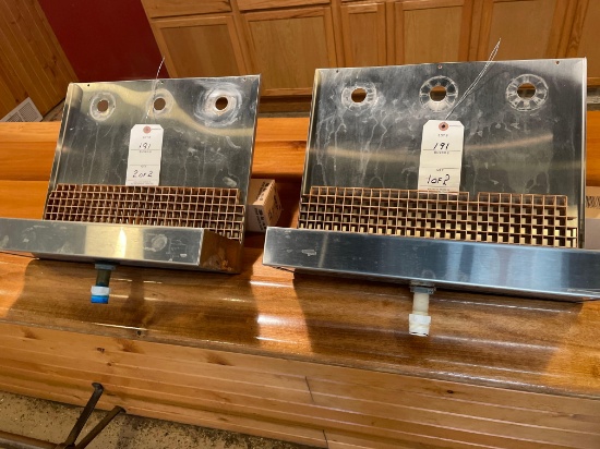 14'' x 16'', tap beer wall mounts with drip tray No shipping available
