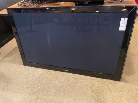 Samsung 58'' flat screen TV with brackets and remote. No shipping available