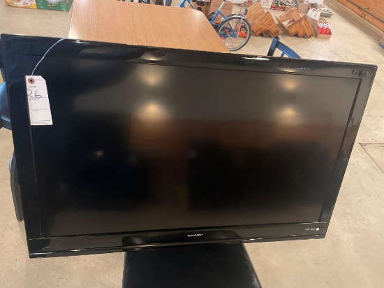 Sharp 40'' Flat screen TV with bracket. No shipping available