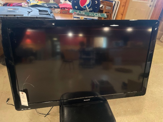 Philips 46" flat screen tv with brackets No Shipping Available