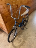 Schwinn Girls bike with banana seat and raised handle bars... No Shipping Available