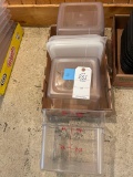 (4) 6 quart square plastic containers with lids
