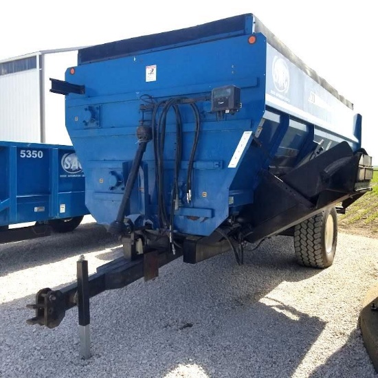 SIOUX AUTOMATION CENTER "4600" PORTABLE FEED WAGON