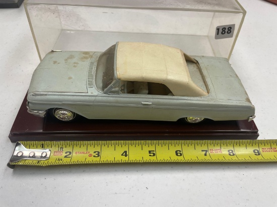1962 Ford Galaxie, plastic model, in display case