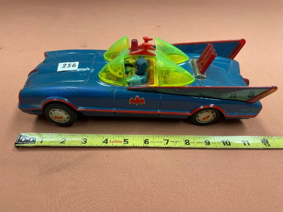 1960s ASC Batmobile tin battery-powered Batman, battery box is good with the battery box door taped