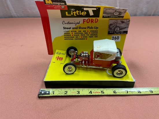 Monogram Little T Customized Ford. Dealer display