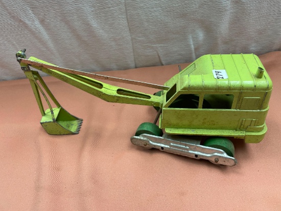Hubley Toy Excavator, metal, missing tracks