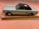 Bandai Battery Operated Mustang, battery box is good but is missing battery cover...