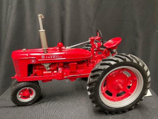 1/12 scale Franklin Mint Precision Model H-Farmall
