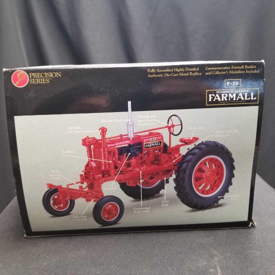 1/16 Scale Precision Series Farmall F20 Tractor-NIB