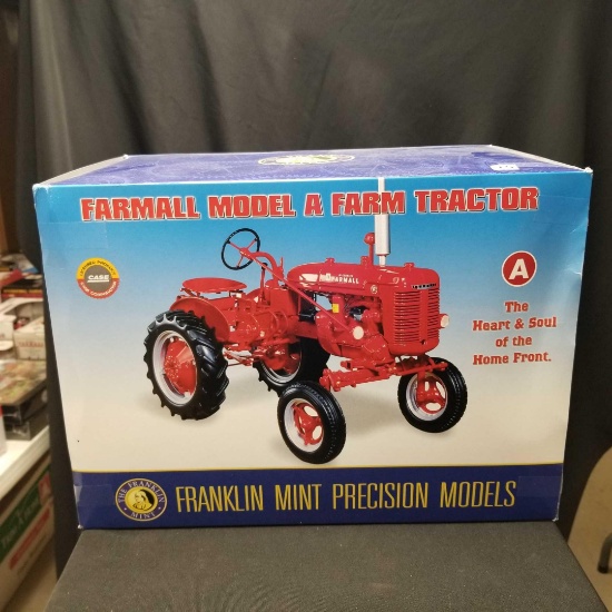 1/12 Scale Franklin Mint Farmall Model A Farm Tractor-NIB